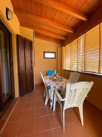 Max Quartu SantʼElena